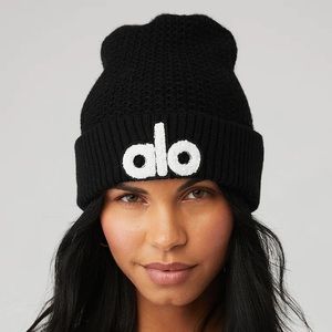 NWT Alo Unisex Wool Beanie